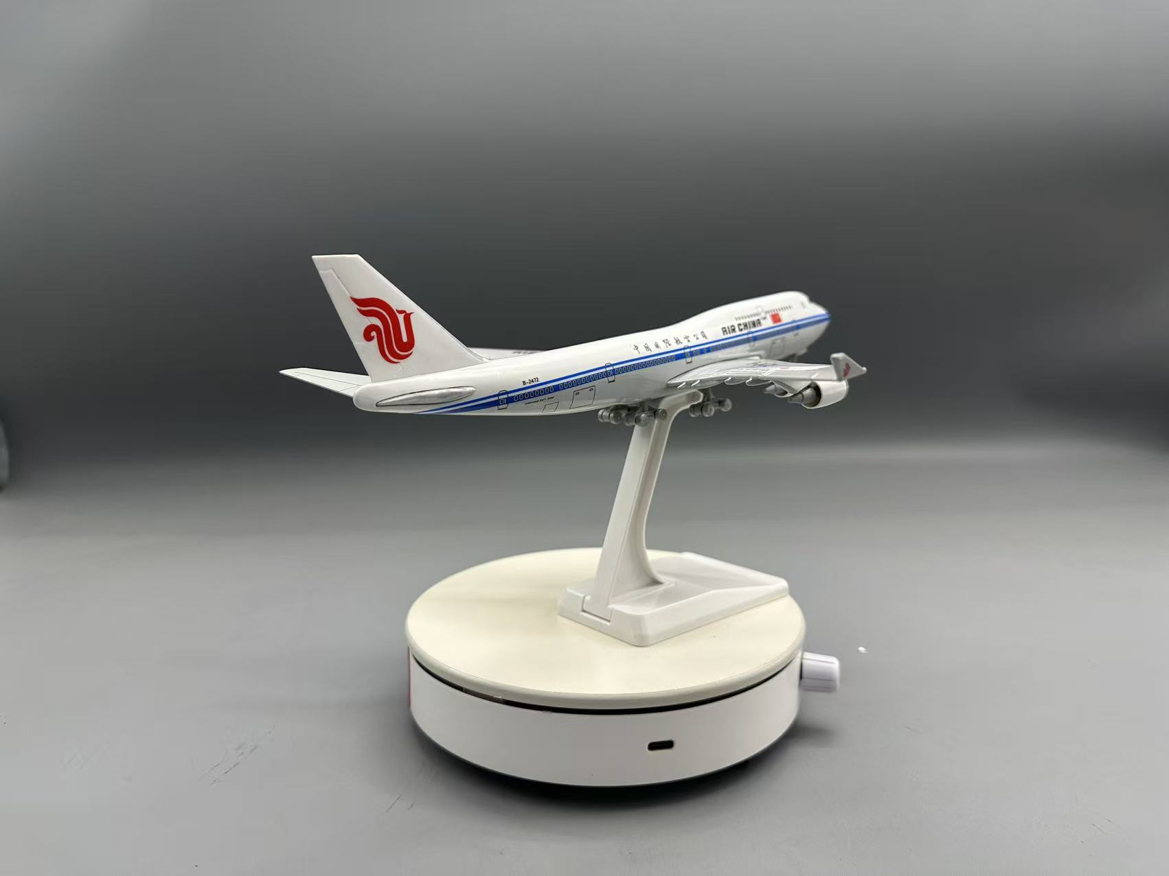 Modelo de Avião em Metal Fundi - Model Airplane Plastic avaliação e preço